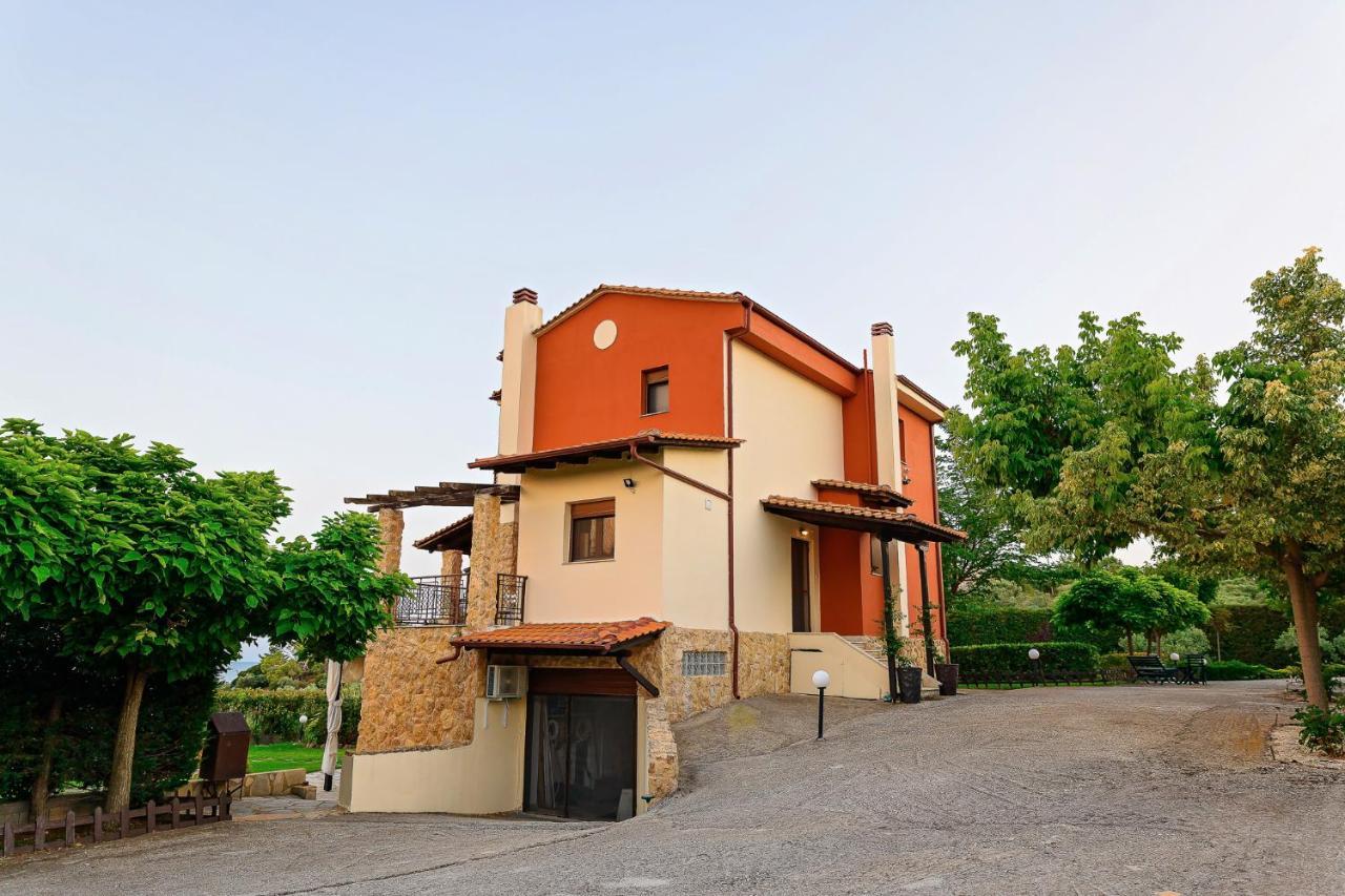 Villa Mariellie Nea Peramos  Luaran gambar