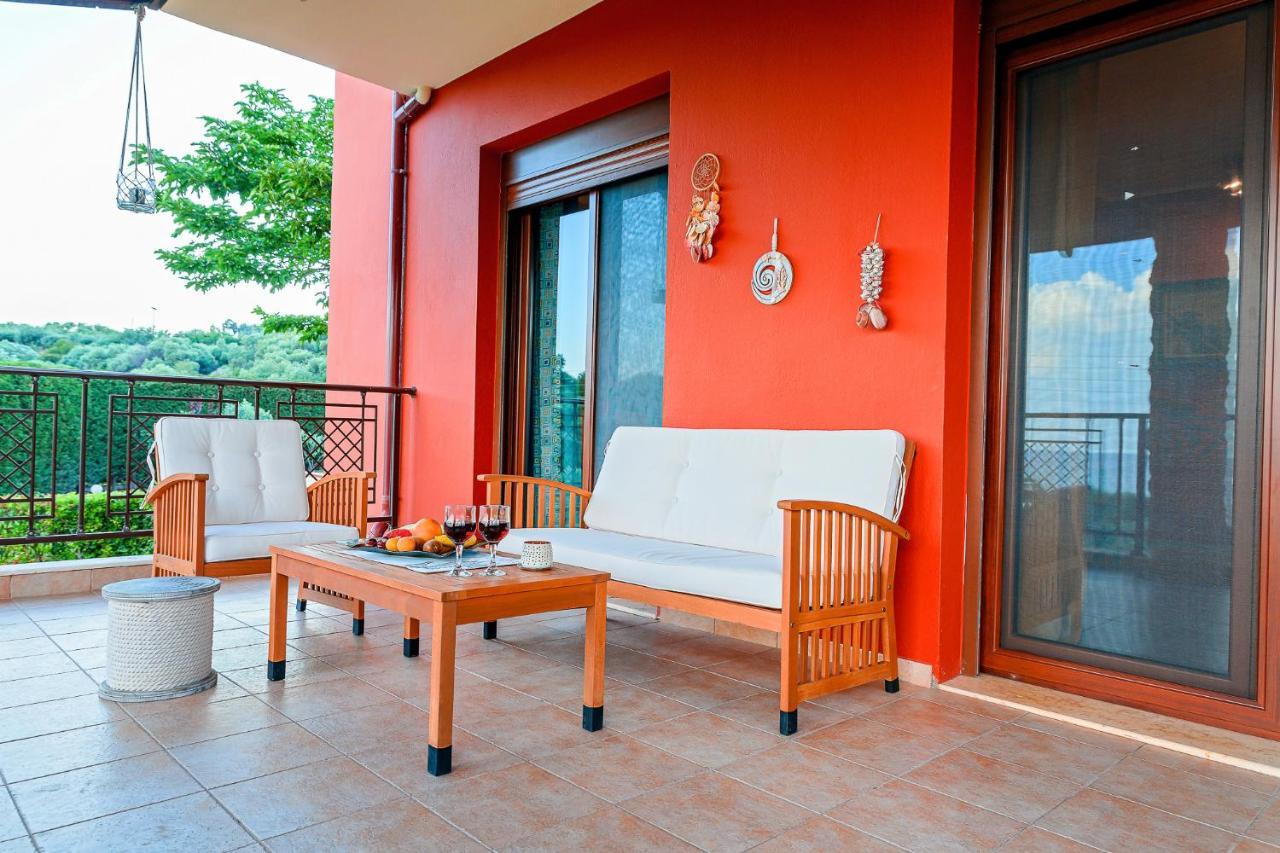 Villa Mariellie Nea Peramos  Luaran gambar