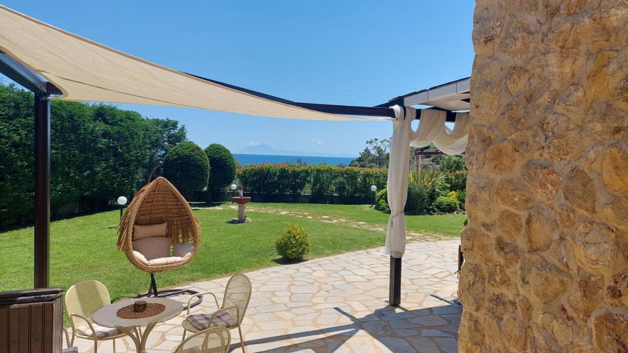 Villa Mariellie Nea Peramos  Luaran gambar
